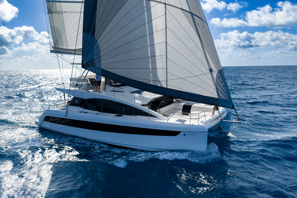 Tezman Holding’in Yeni Şirketi Selmarin, Aquila Catamarans'ın Türkiye’deki Tek Resmi Distribütörü Oldu! YATVİTRİNİ.com